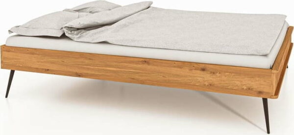 Dvoulůžková postel z dubového dřeva