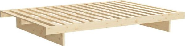 Dvoulůžková postel z borovicového dřeva Karup Design