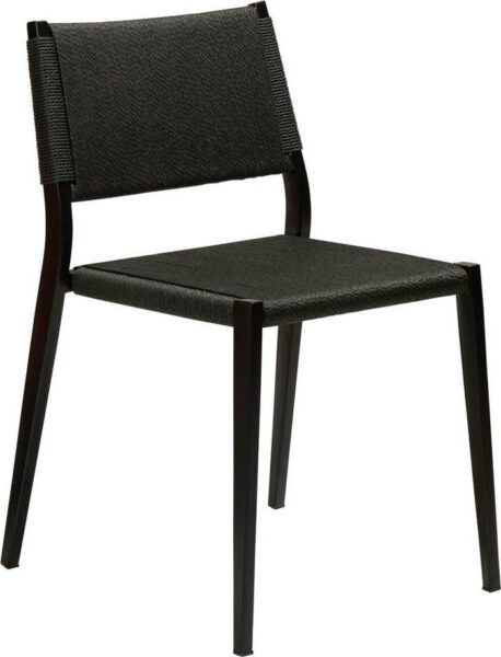 Černá jídelní židle DAN-FORM Denmark