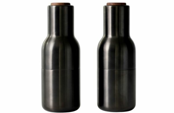 Set dvou bronzově černých kovových mlýnků na sůl