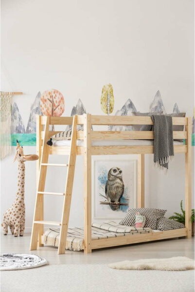 Patrová dětská postel z borovicového dřeva 90x200