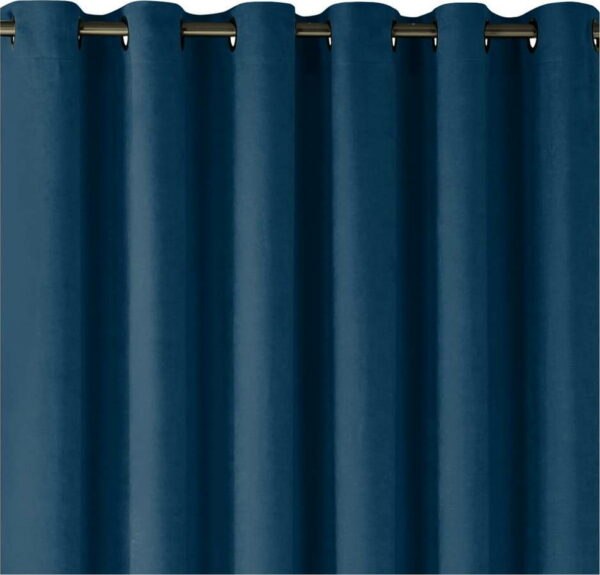 Tmavě modrý závěs 140x300 cm