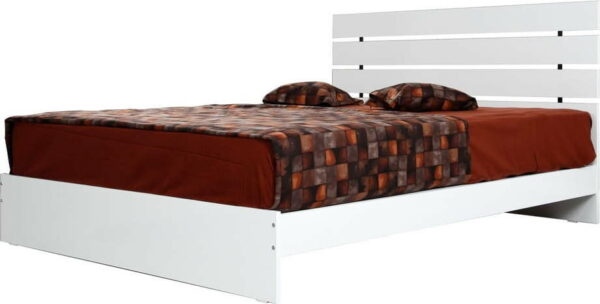 Bílá dvoulůžková postel 180x200 cm Fuga